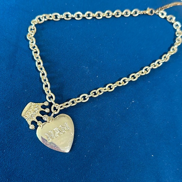 NAM Pageant Necklace. Silver tone heart and rhinestone crown charms - Picture 2 of 8